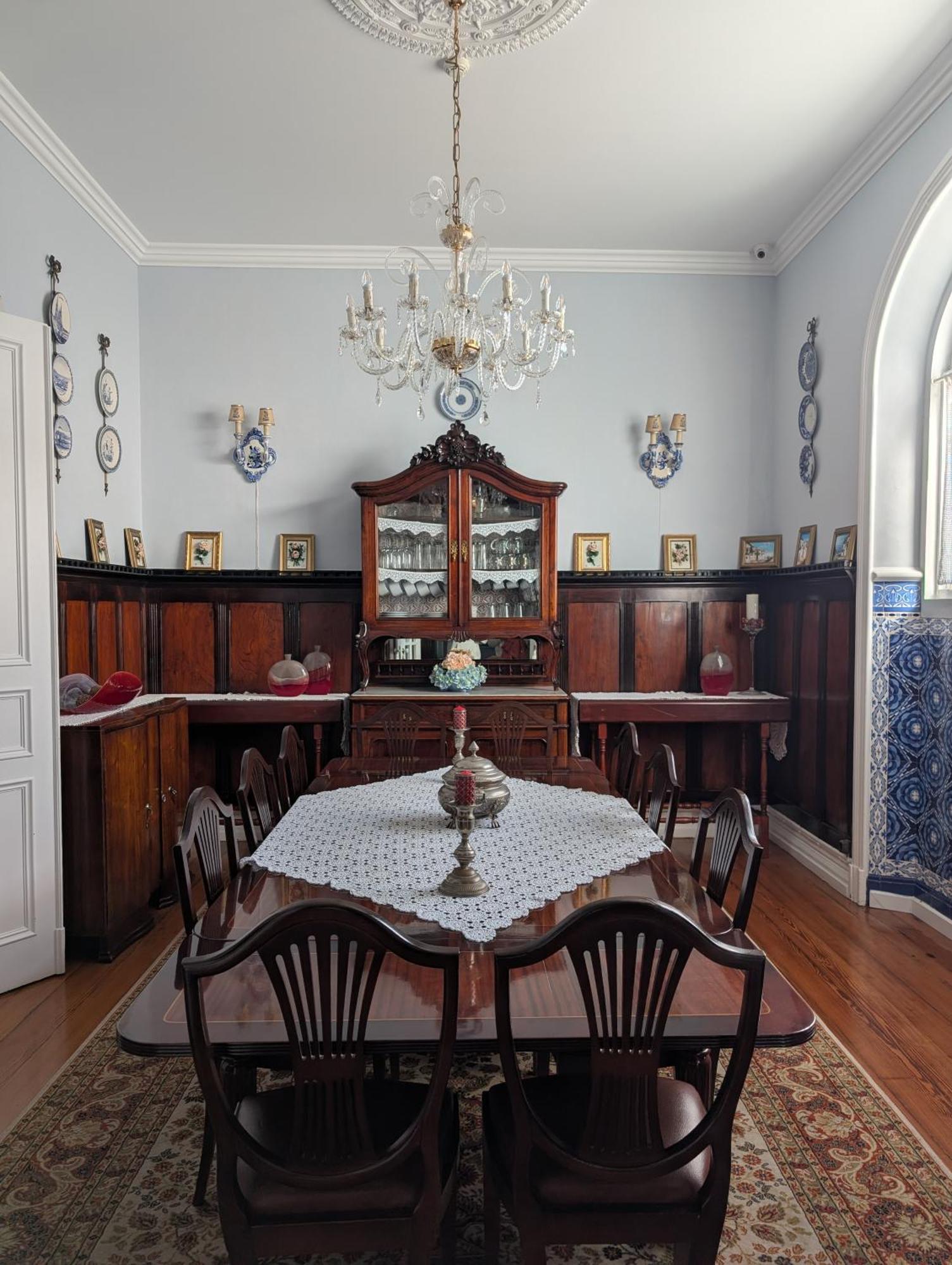 Casa Do Vereador Понта-Делгада Экстерьер фото